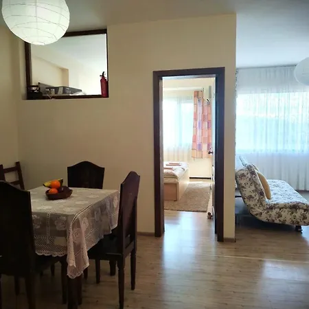 - Hiking - Hot Thermal Bathtub - Fast Internet - No Pools Pchelin